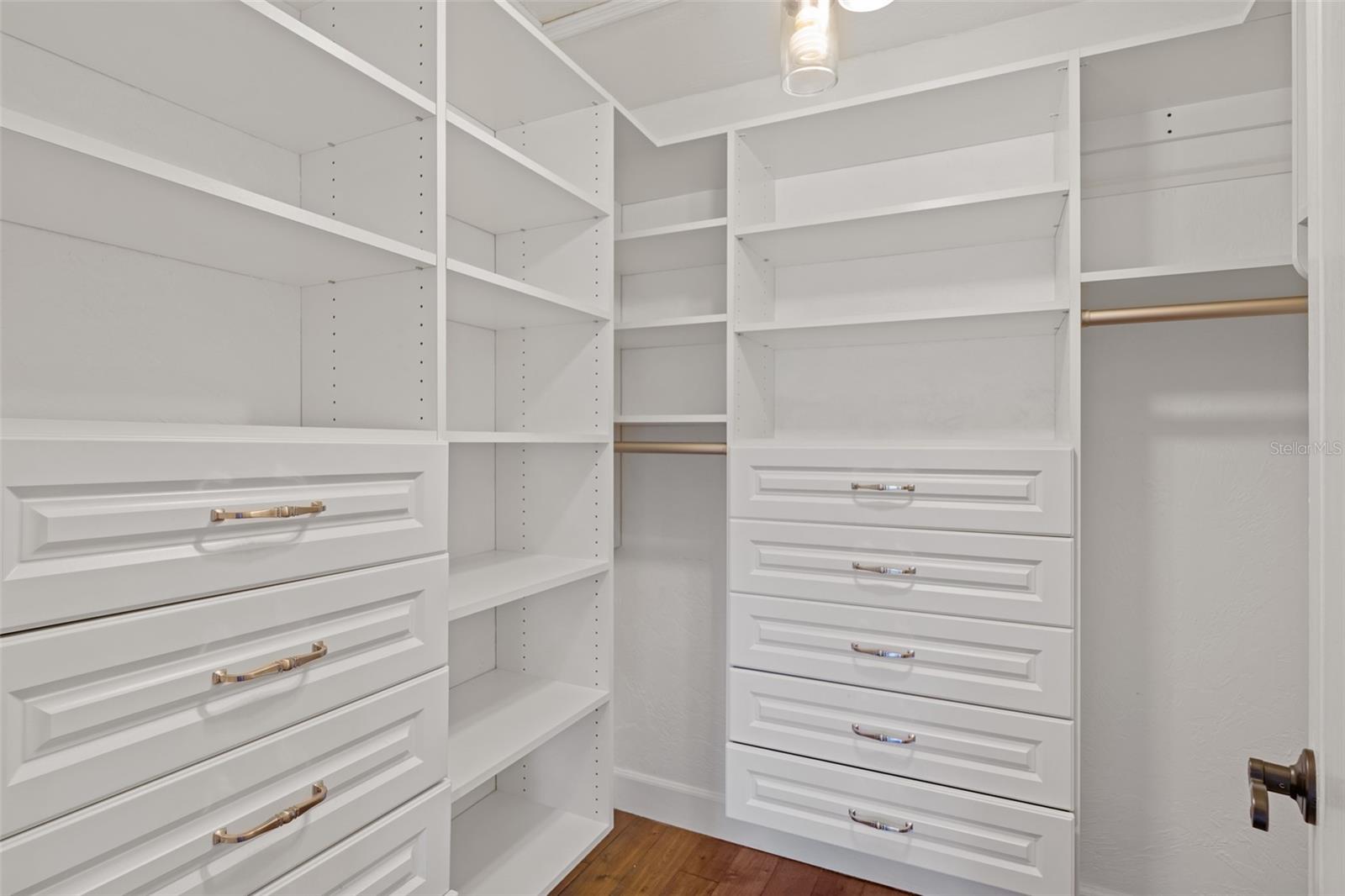 Image 43 of 56 For 4757 Higel Avenue