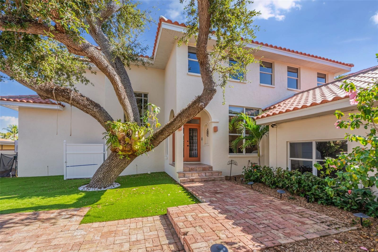 Image 46 of 56 For 4757 Higel Avenue