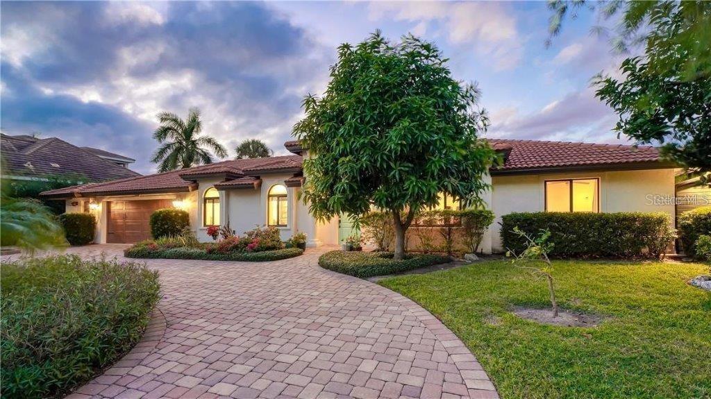 Listing Details for 595 Bowsprit Lane, LONGBOAT KEY, FL 34228