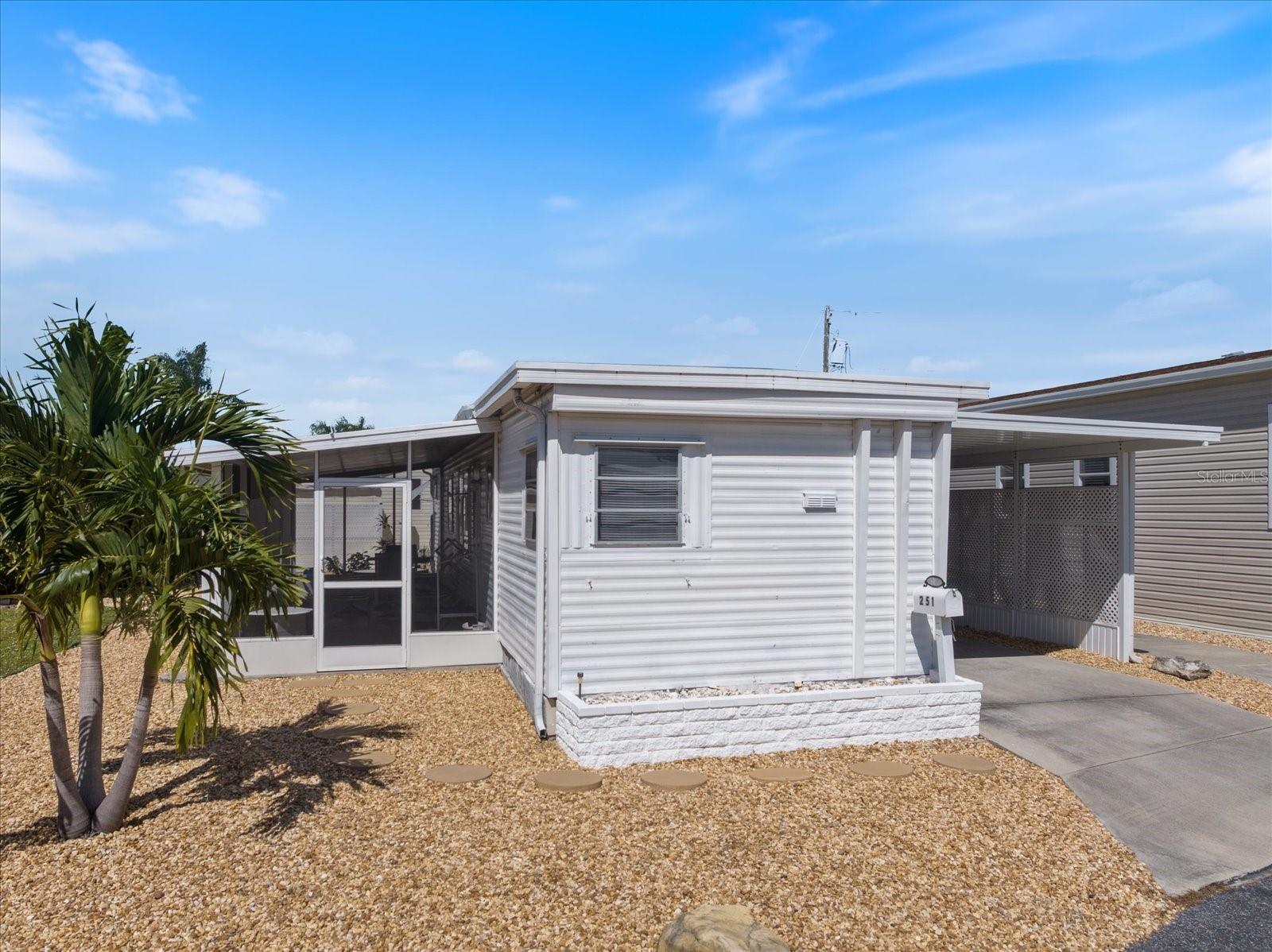 Image 10 of 37 For 251 Southwinds Drive