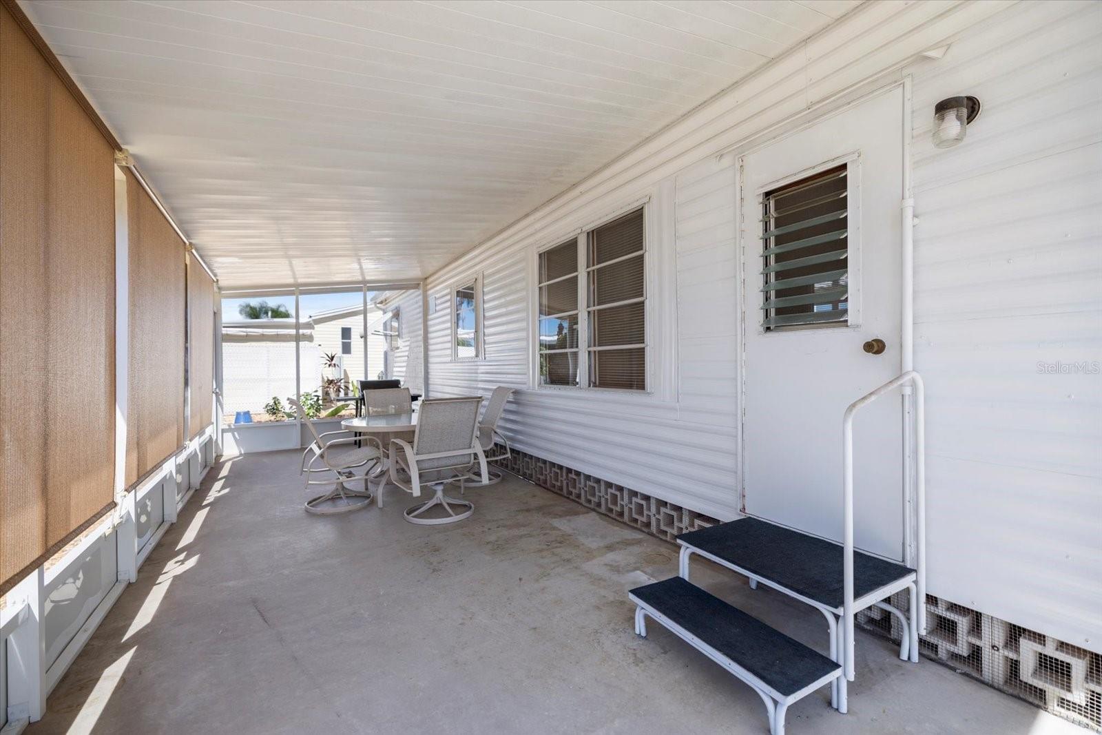 Image 23 of 37 For 251 Southwinds Drive