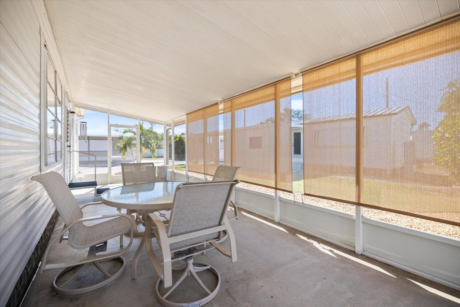 Image 24 of 37 For 251 Southwinds Drive