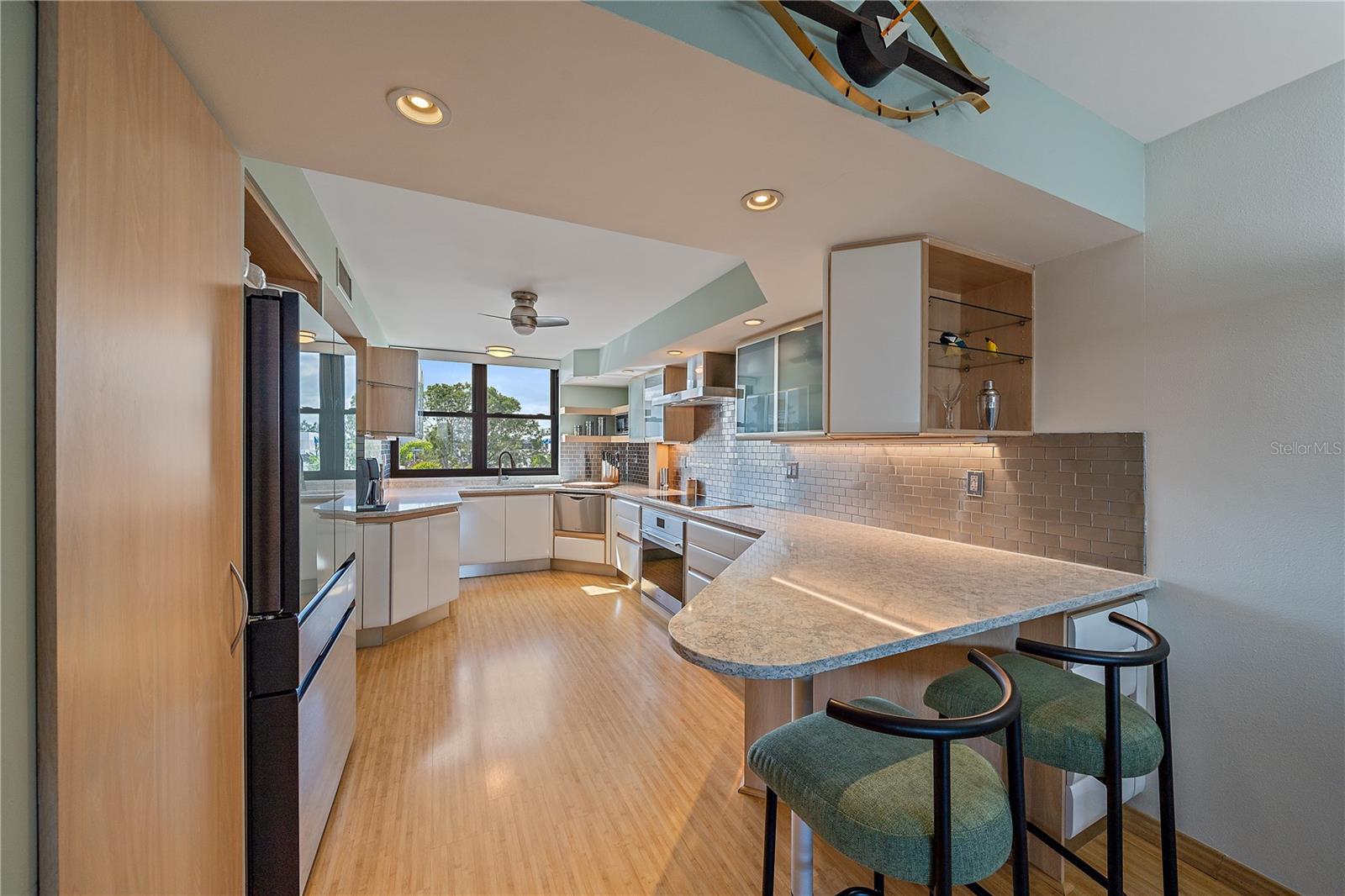 Image 10 of 44 For 814 Bayport Way