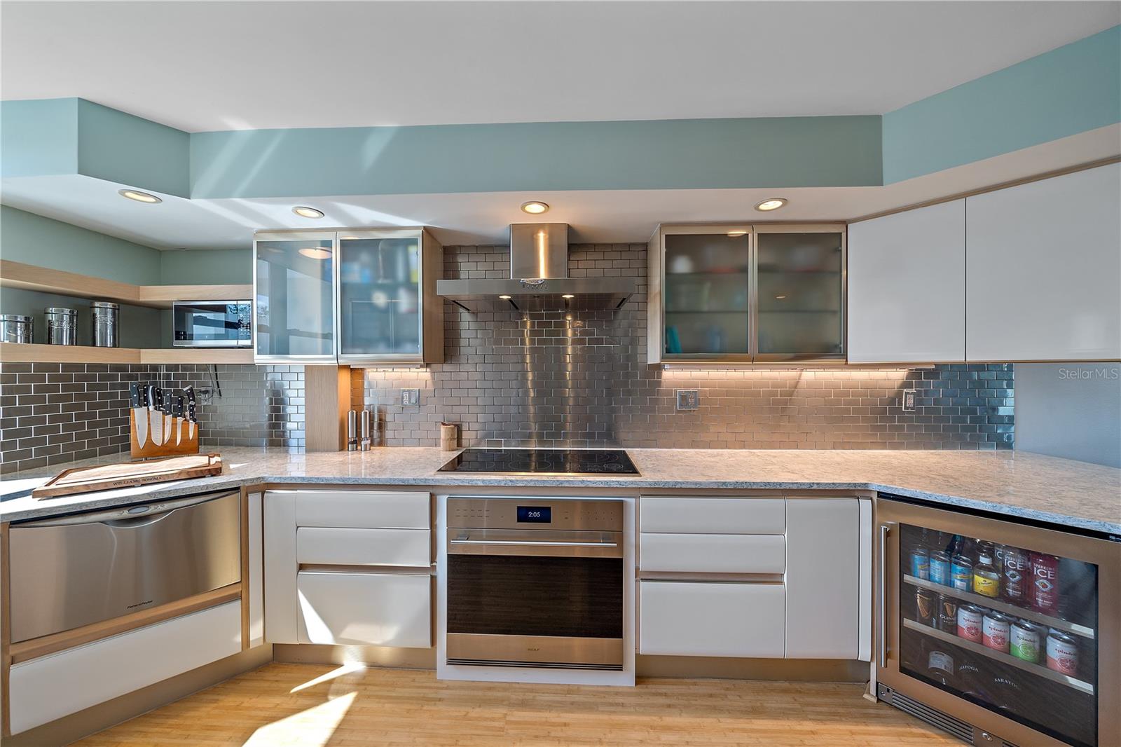 Image 13 of 44 For 814 Bayport Way