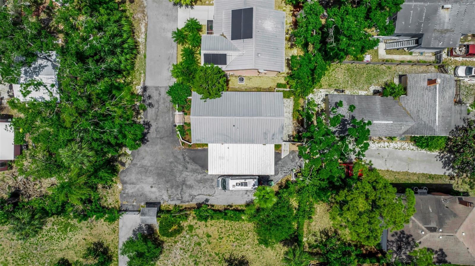 Image 18 of 58 For 508 Howard Court