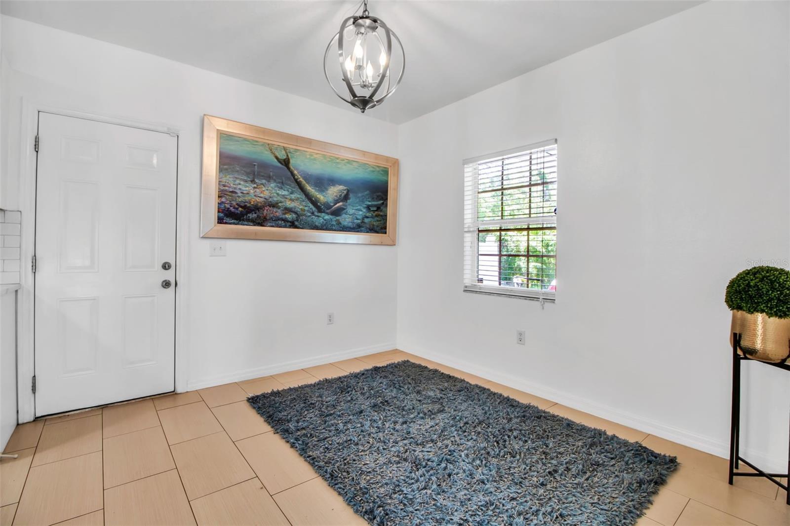 Image 34 of 58 For 508 Howard Court