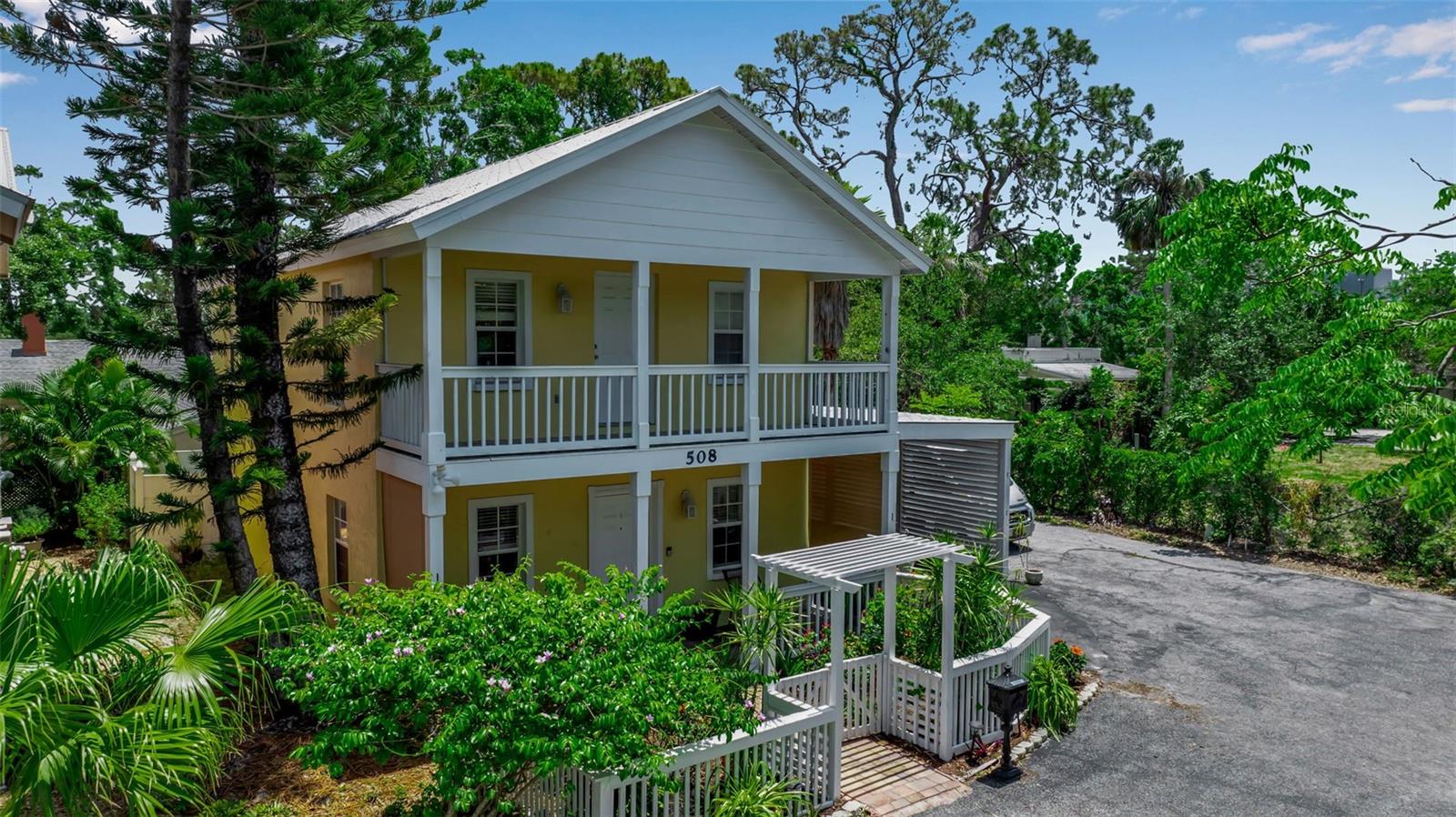 Image 4 of 58 For 508 Howard Court