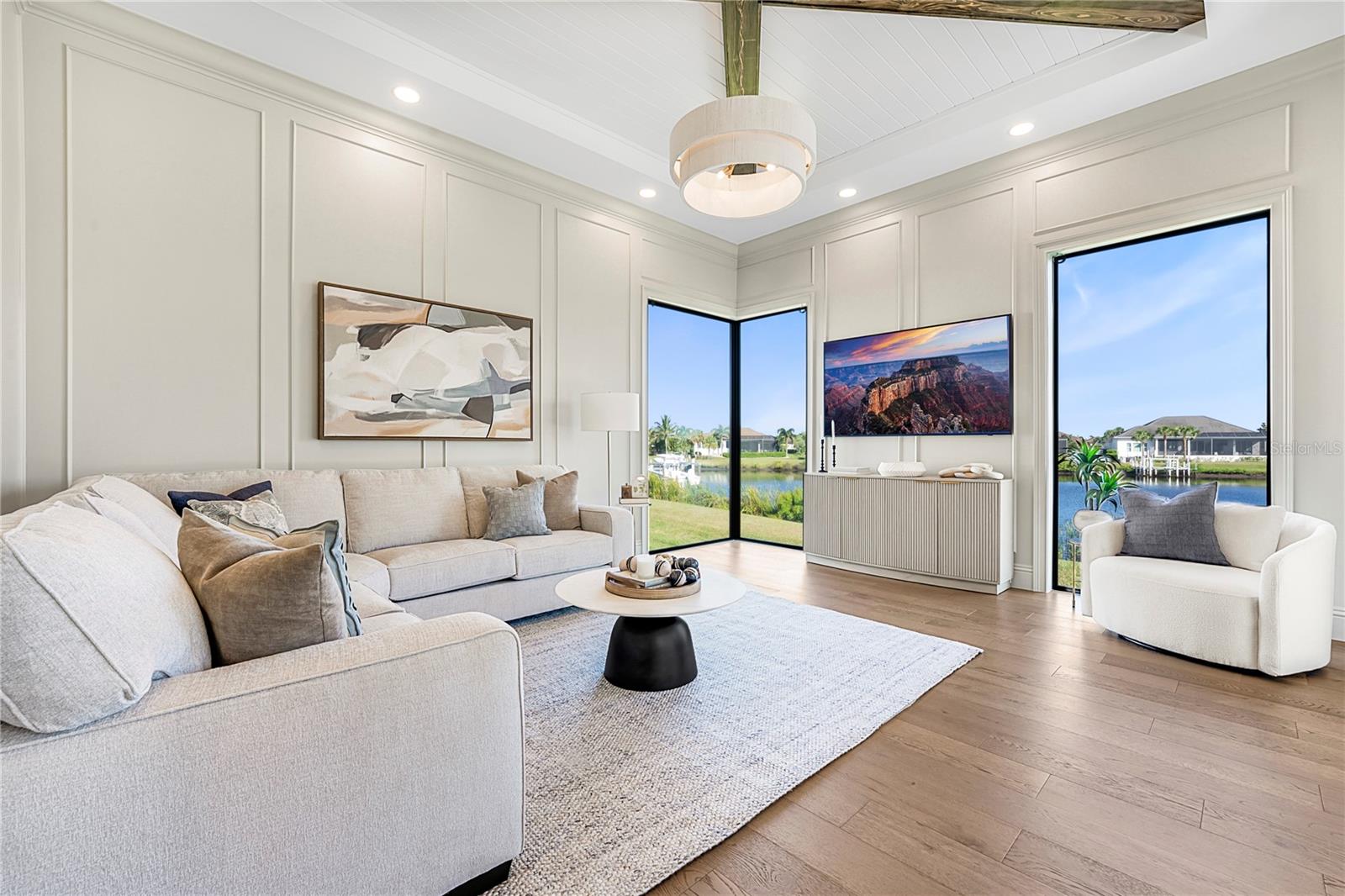 Image 17 of 27 For 1621 Rio Vista Terrace