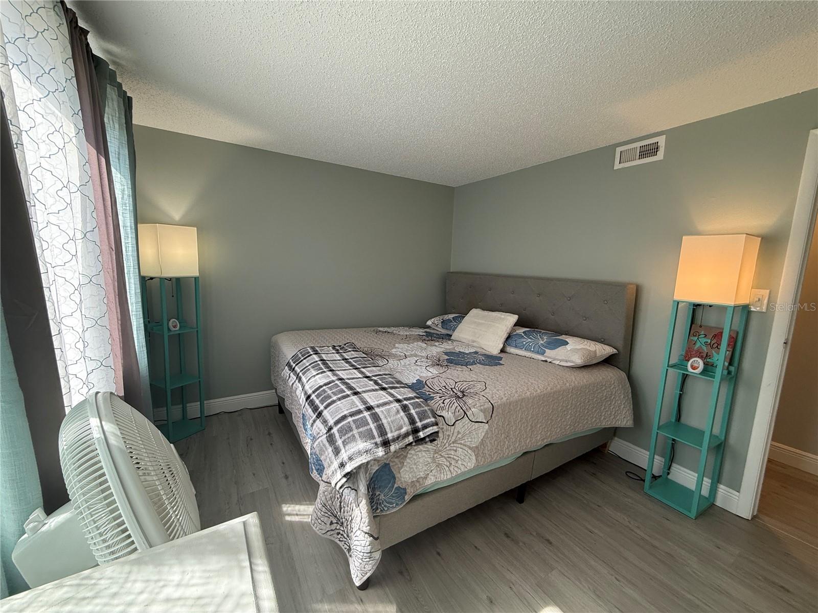 Image 7 of 11 For 22291 Westchester Boulevard 203