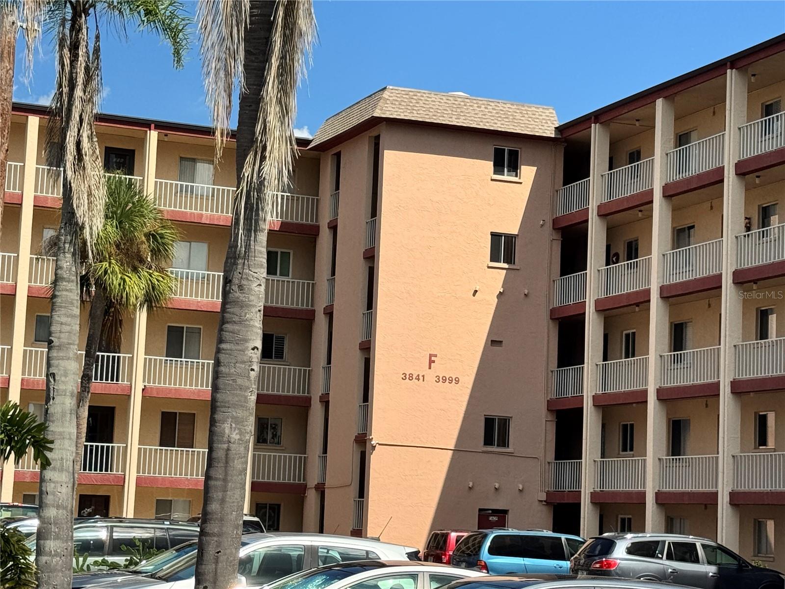 Image 2 of 48 For 3927 Lake Bayshore Drive F312