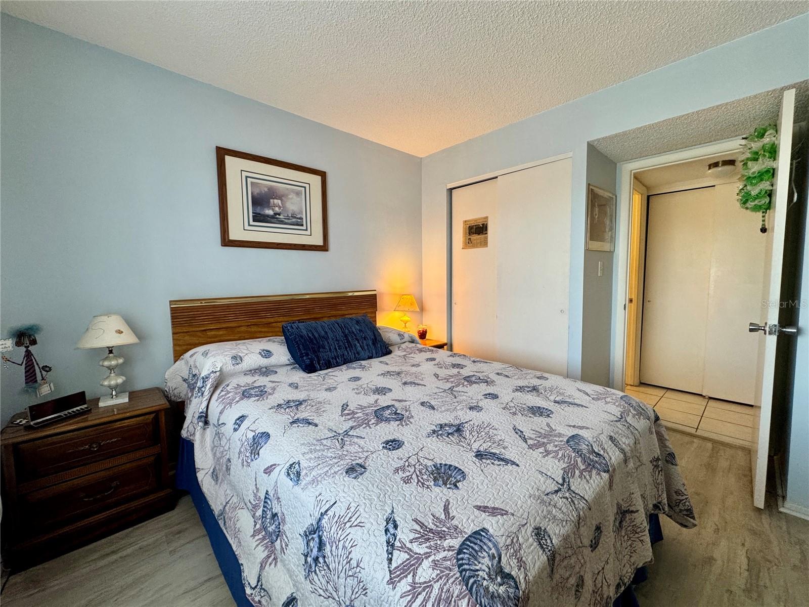 Image 33 of 48 For 3927 Lake Bayshore Drive F312