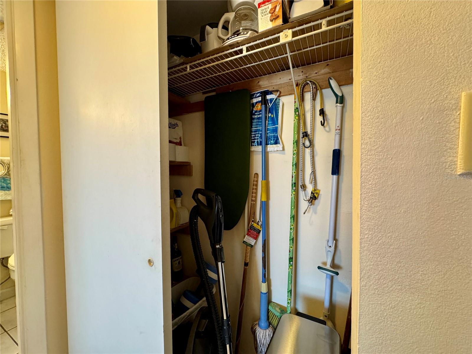 Image 35 of 48 For 3927 Lake Bayshore Drive F312