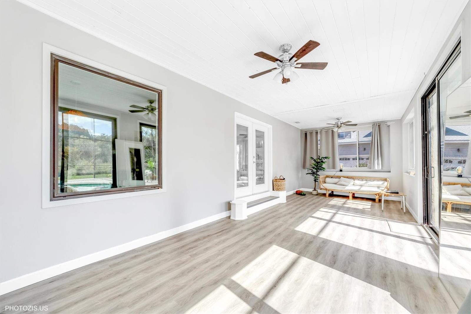 Image 21 of 71 For 3304 Moran Road