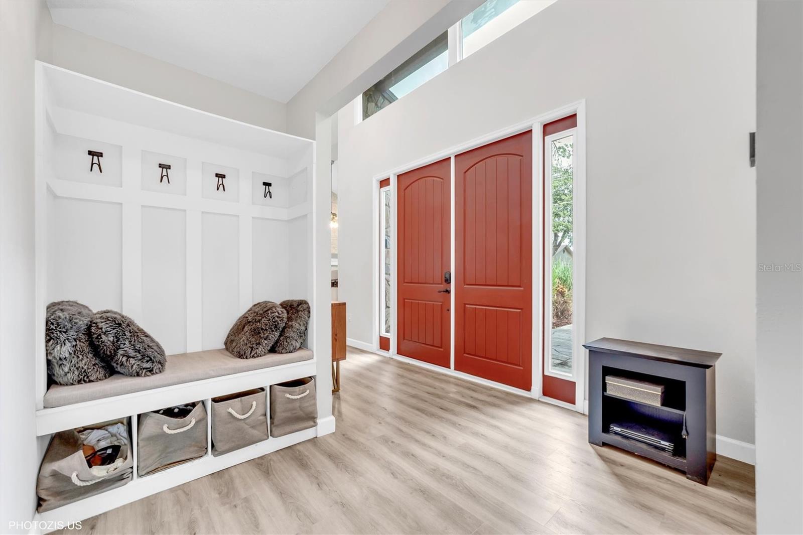 Image 4 of 71 For 3304 Moran Road