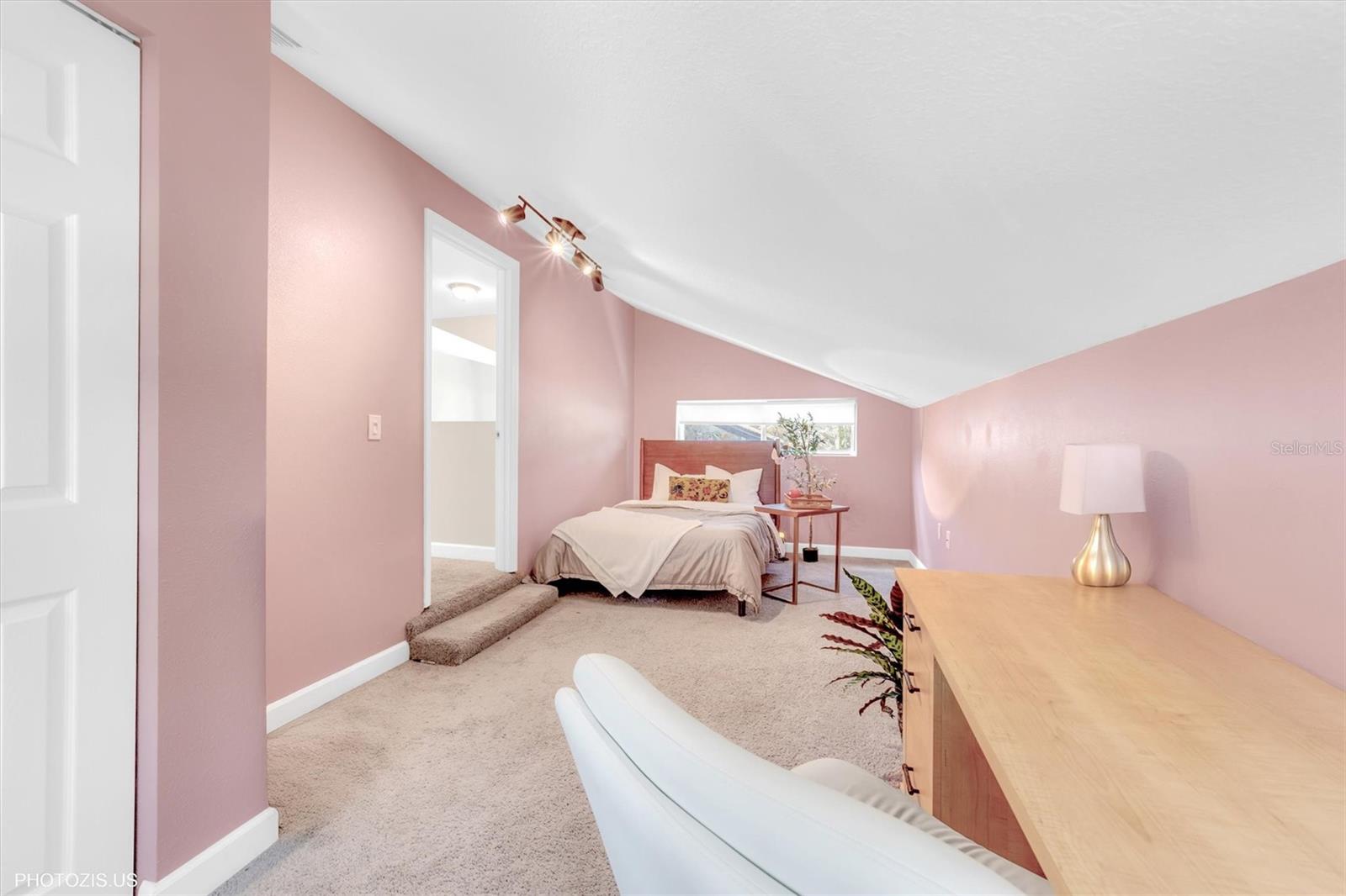 Image 40 of 71 For 3304 Moran Road