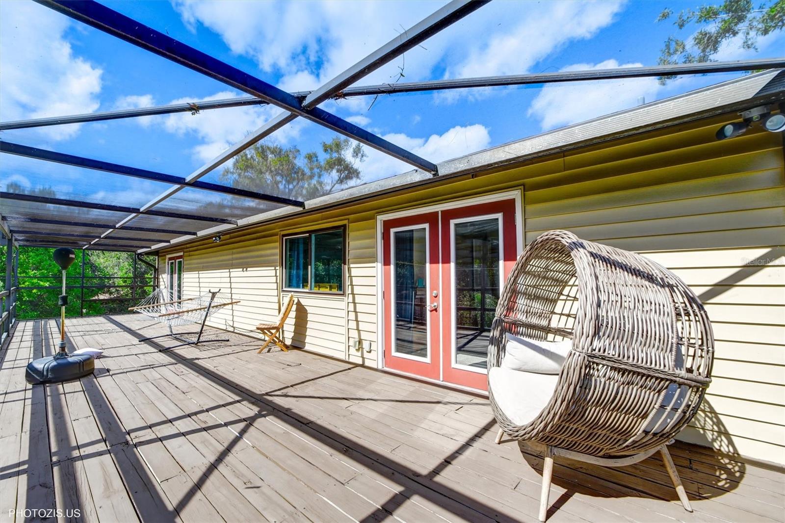 Image 47 of 71 For 3304 Moran Road