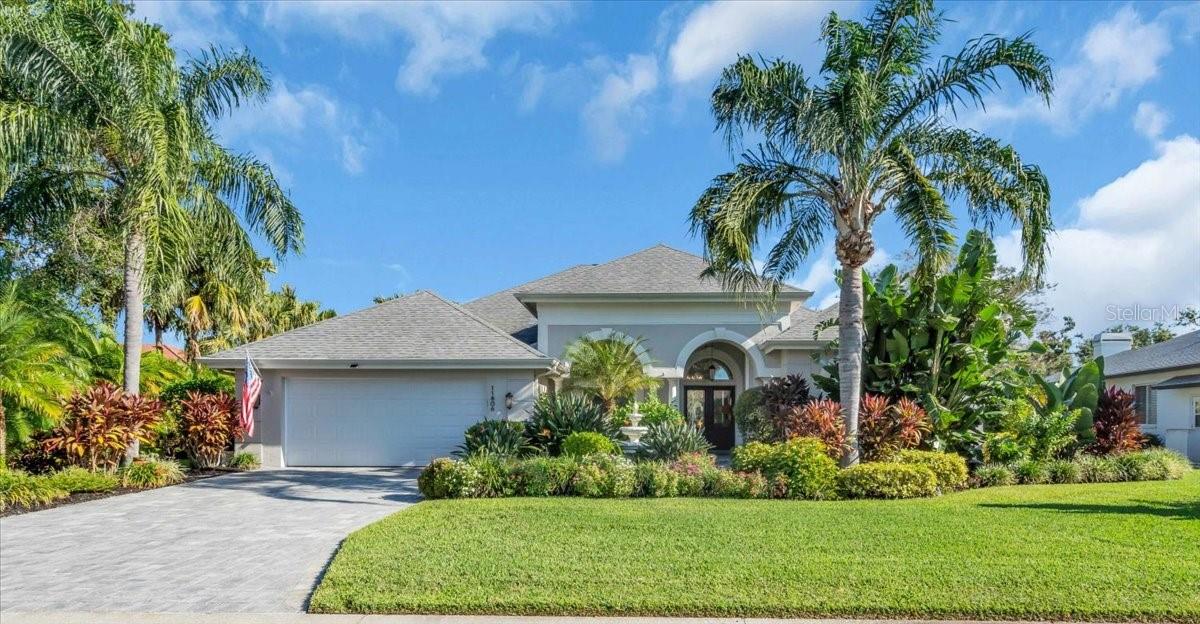 Image 2 of 66 For 11806 Oak Ridge Drive