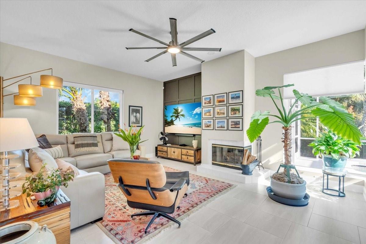 Image 27 of 66 For 11806 Oak Ridge Drive