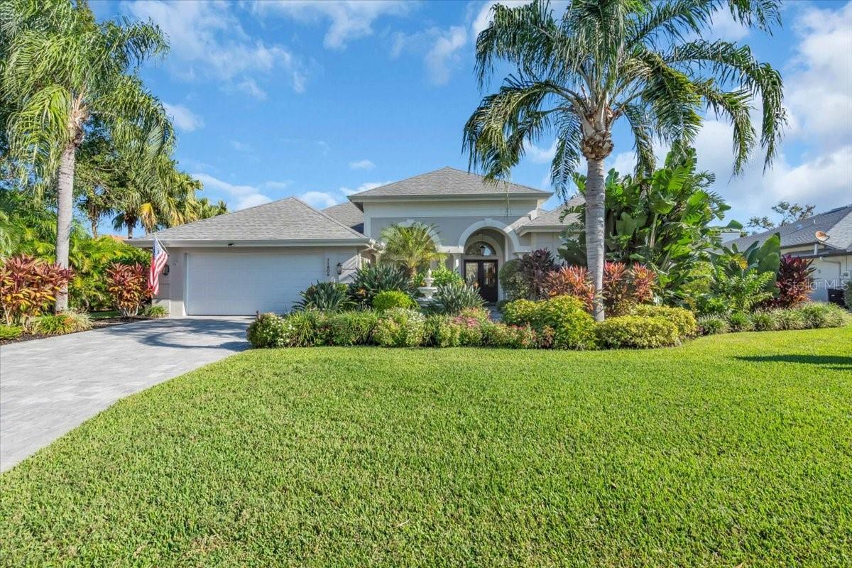 Image 3 of 66 For 11806 Oak Ridge Drive