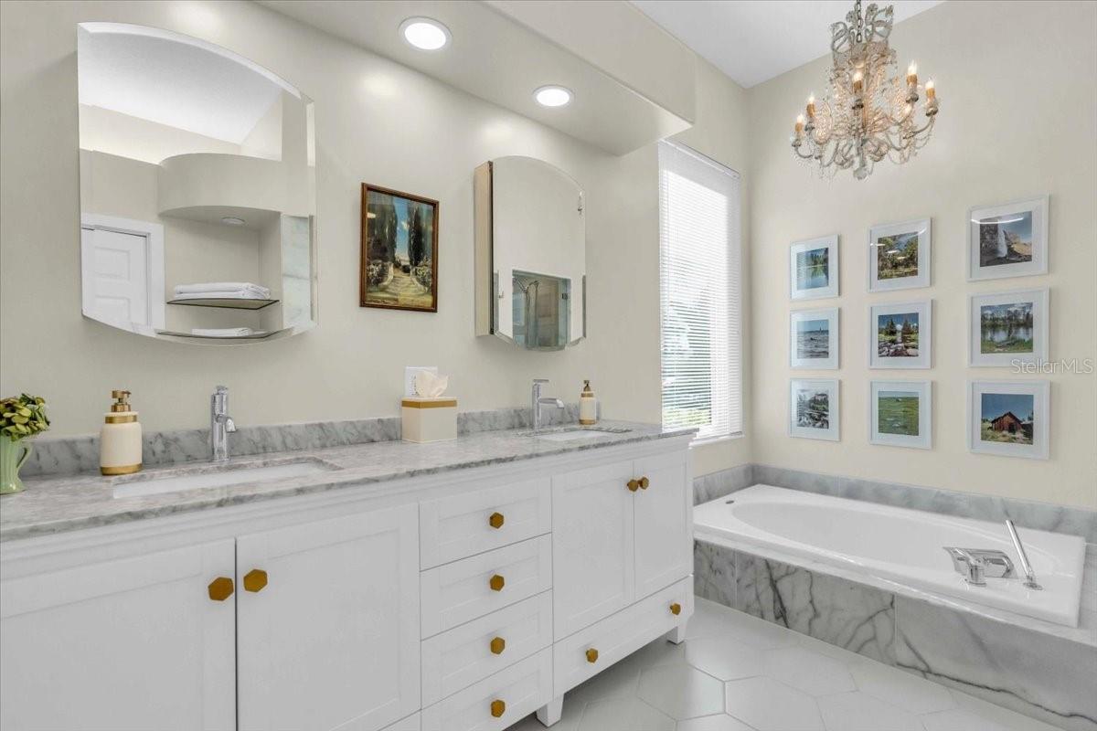 Image 34 of 66 For 11806 Oak Ridge Drive