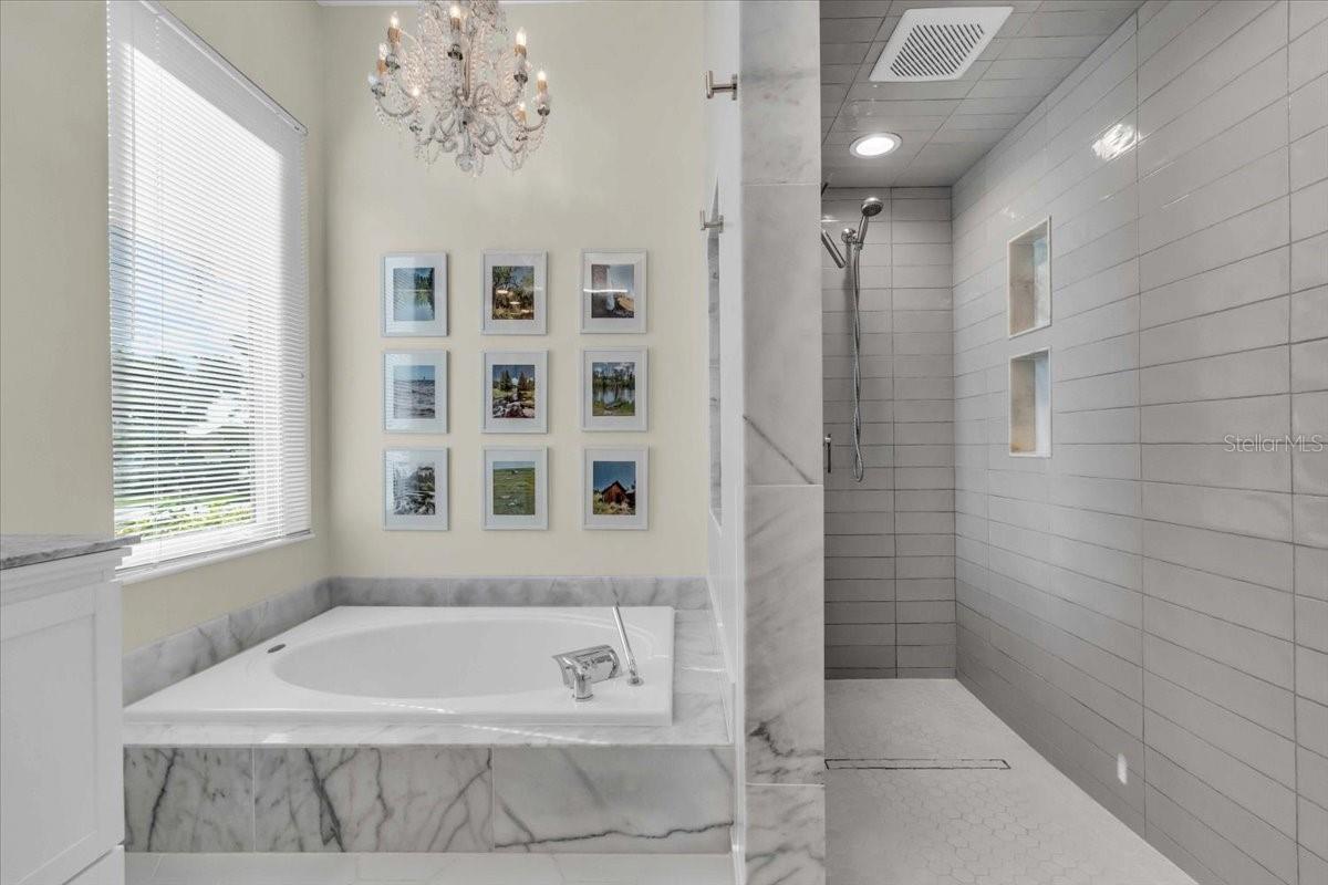 Image 35 of 66 For 11806 Oak Ridge Drive