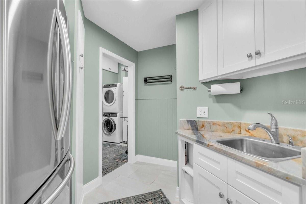 Image 43 of 66 For 11806 Oak Ridge Drive