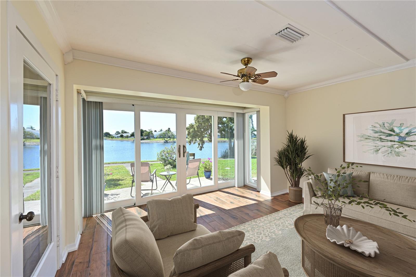 Image 16 of 71 For 9512 Colonial Drive