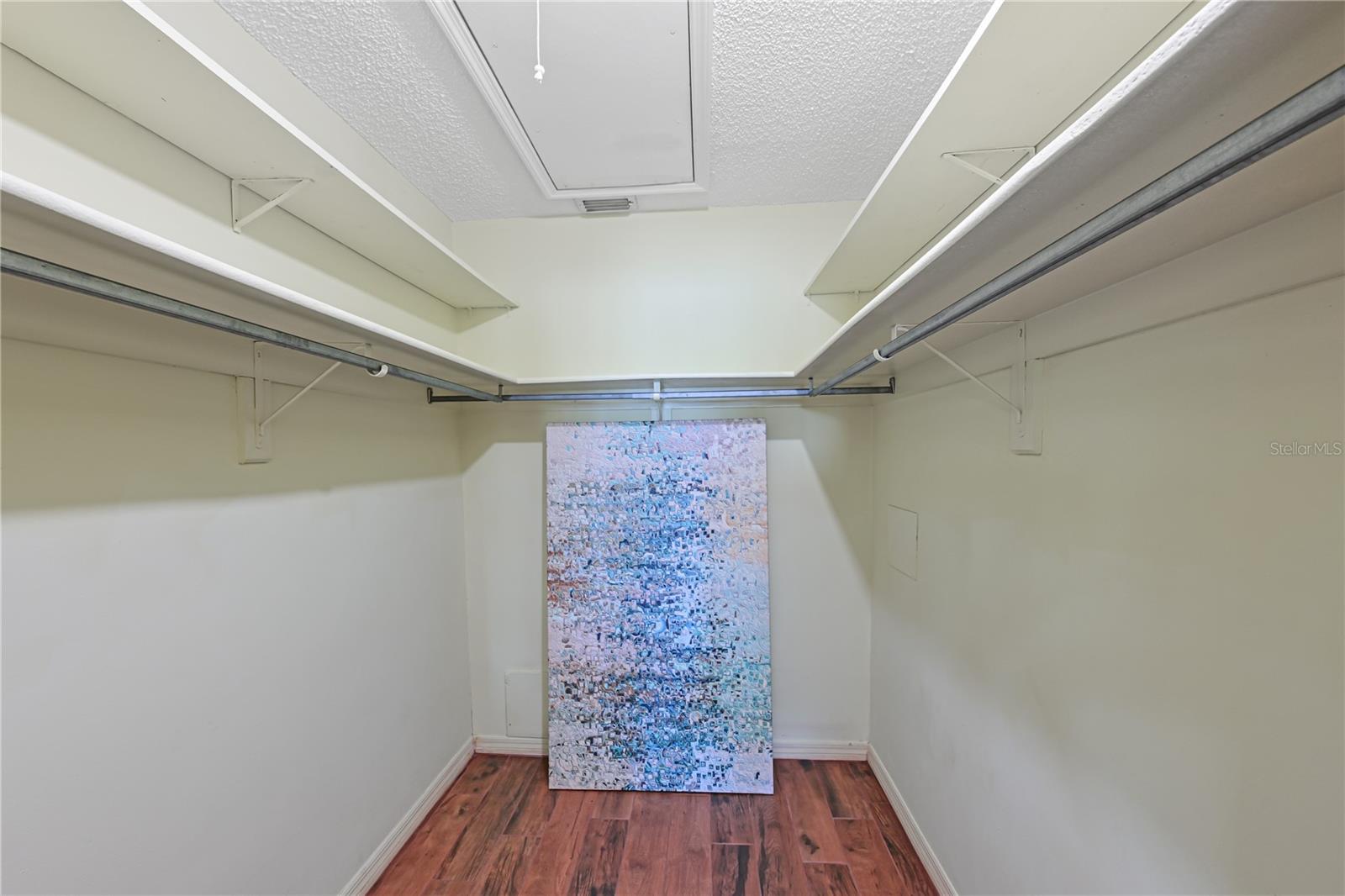 Image 30 of 71 For 9512 Colonial Drive