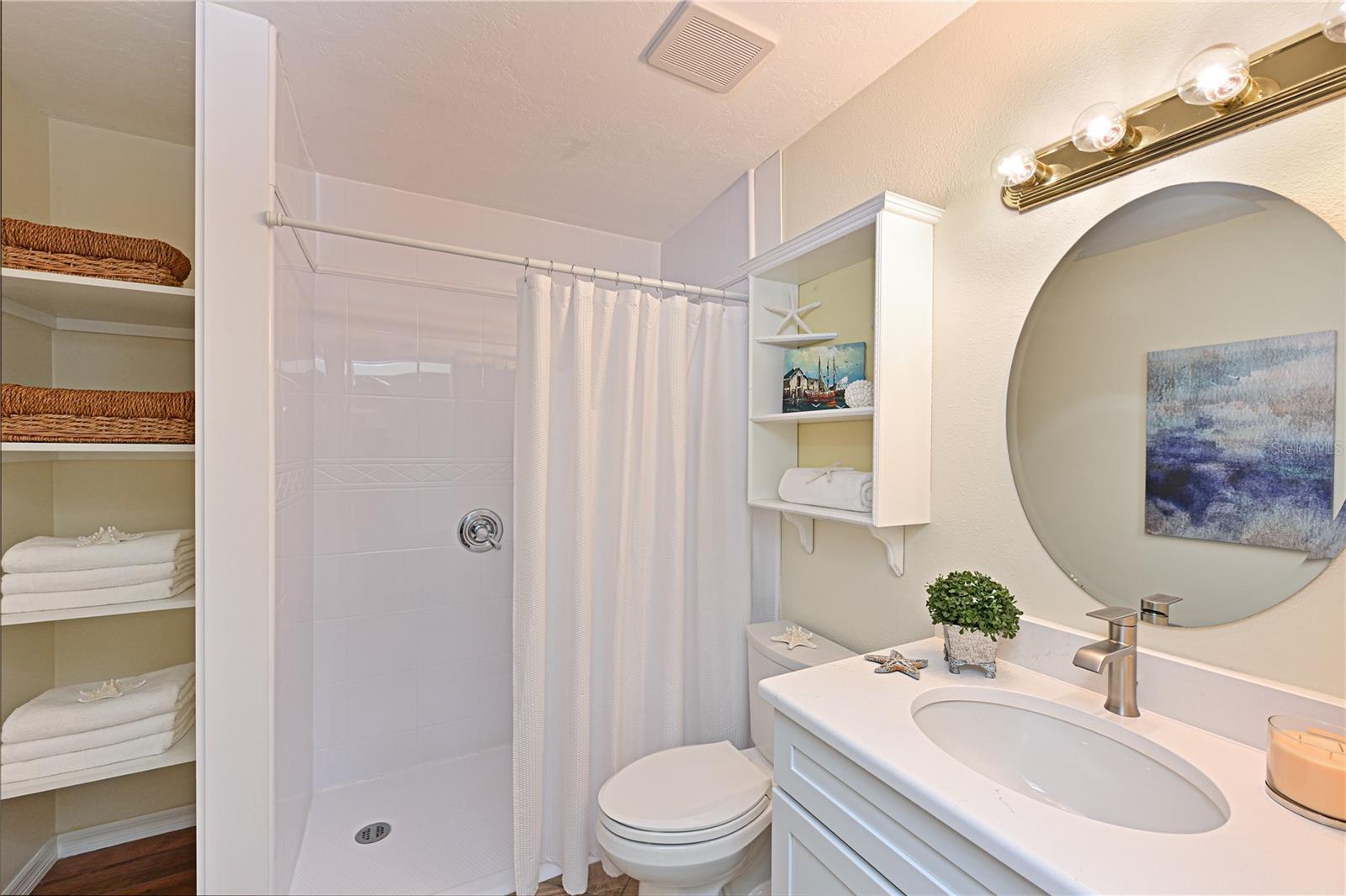 Image 32 of 71 For 9512 Colonial Drive