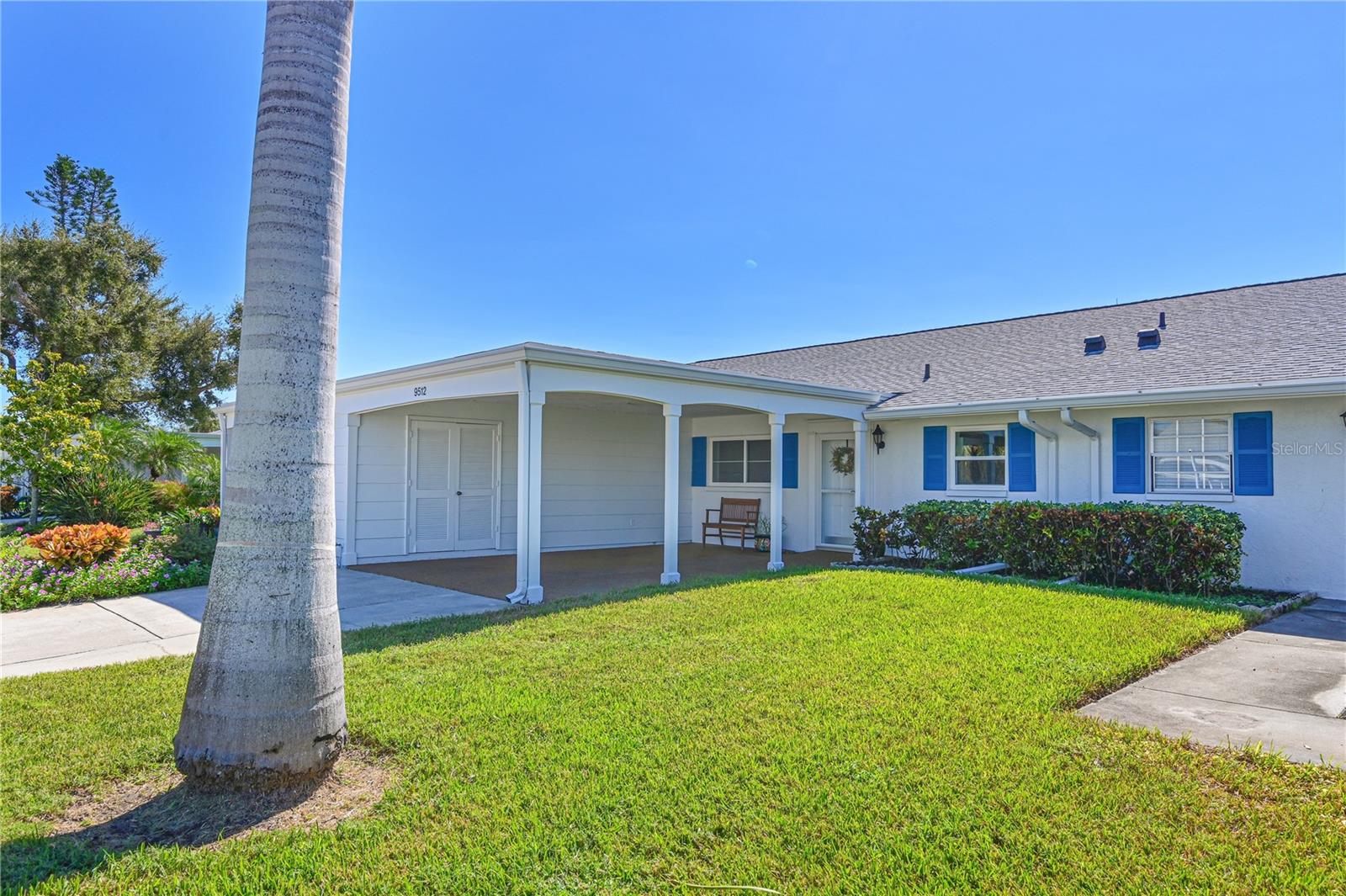 Image 7 of 71 For 9512 Colonial Drive