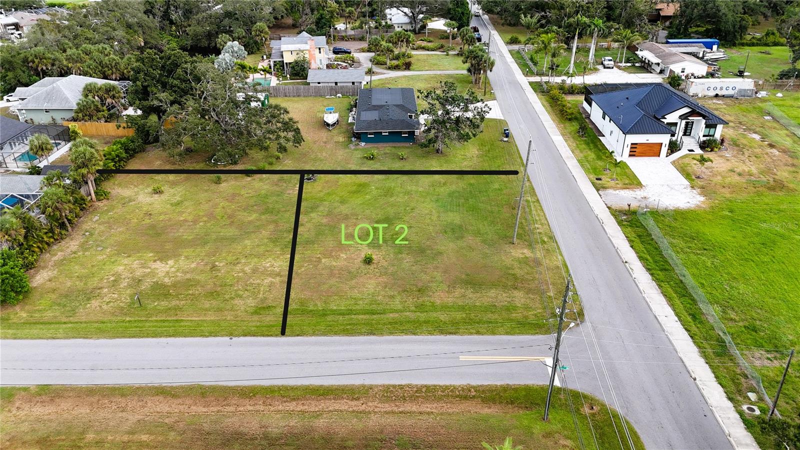 Image 4 of 6 For  Dona Way 