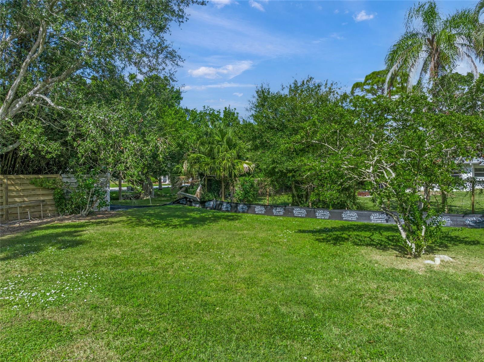 Image 12 of 24 For 2209 Oak Terrace