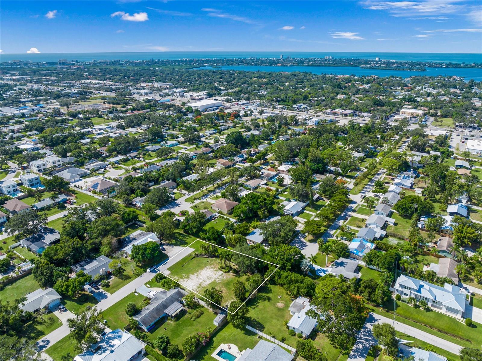 Image 16 of 24 For 2209 Oak Terrace