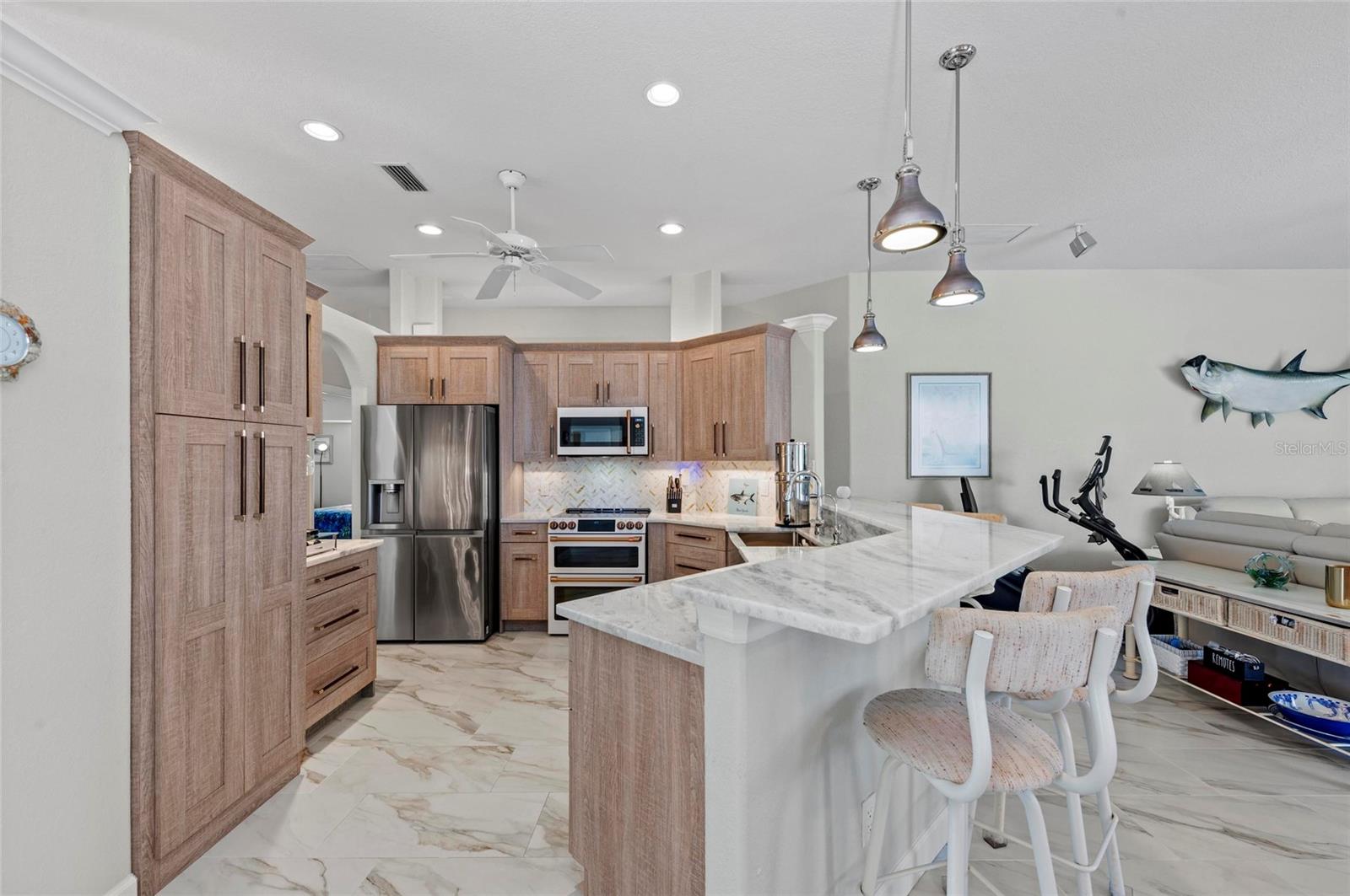 Image 10 of 36 For 8106 Arlewood Circle