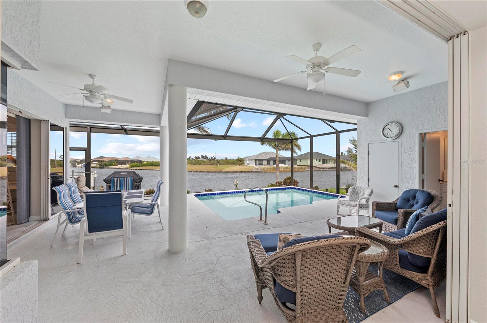 Image 25 of 36 For 8106 Arlewood Circle