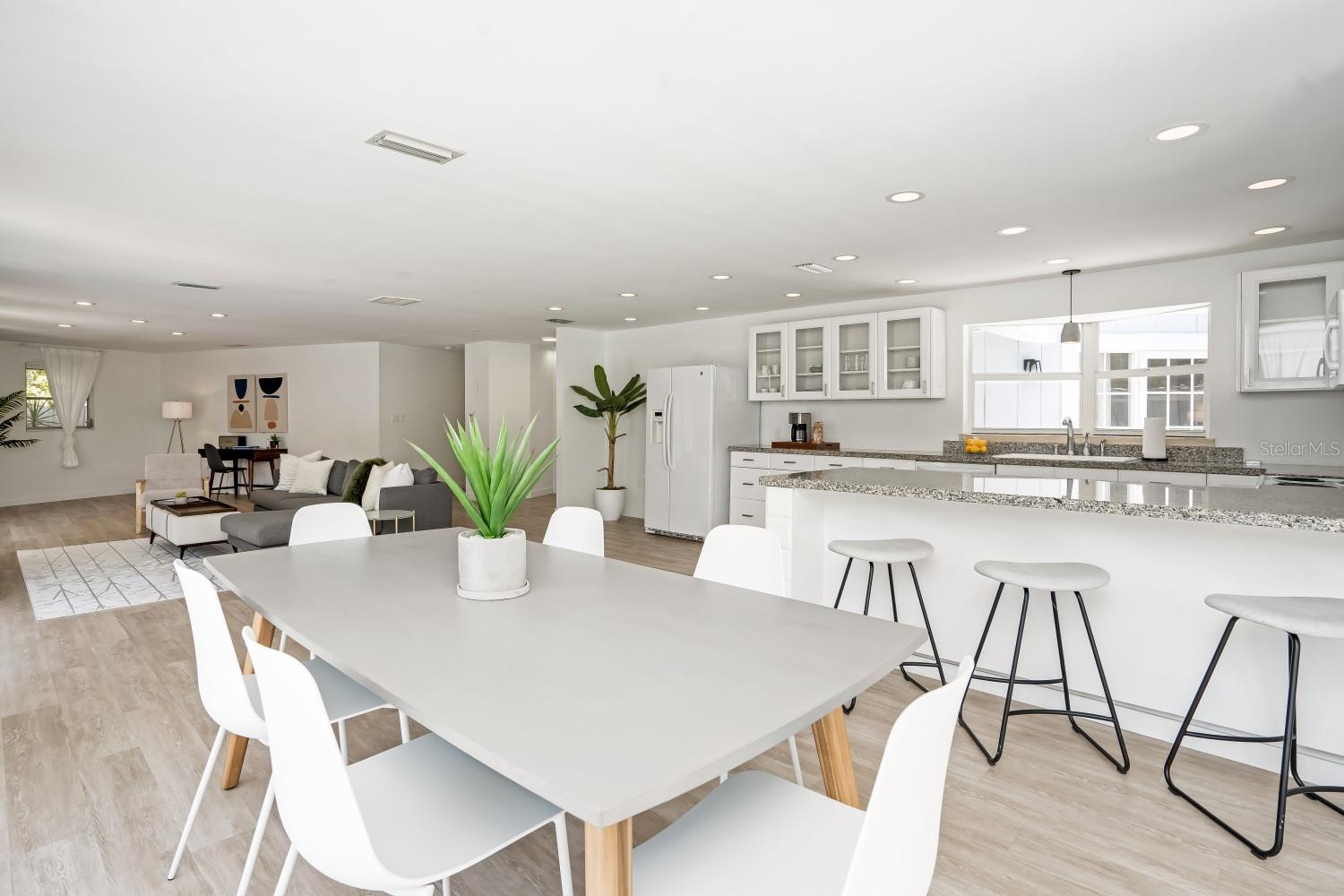 Image 13 of 53 For 5244 Winding Way