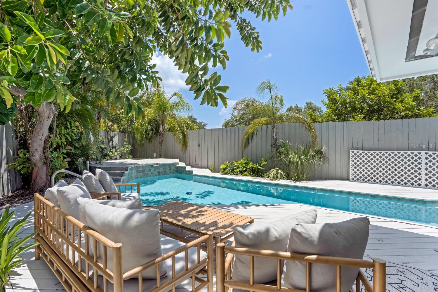 Image 15 of 53 For 5244 Winding Way