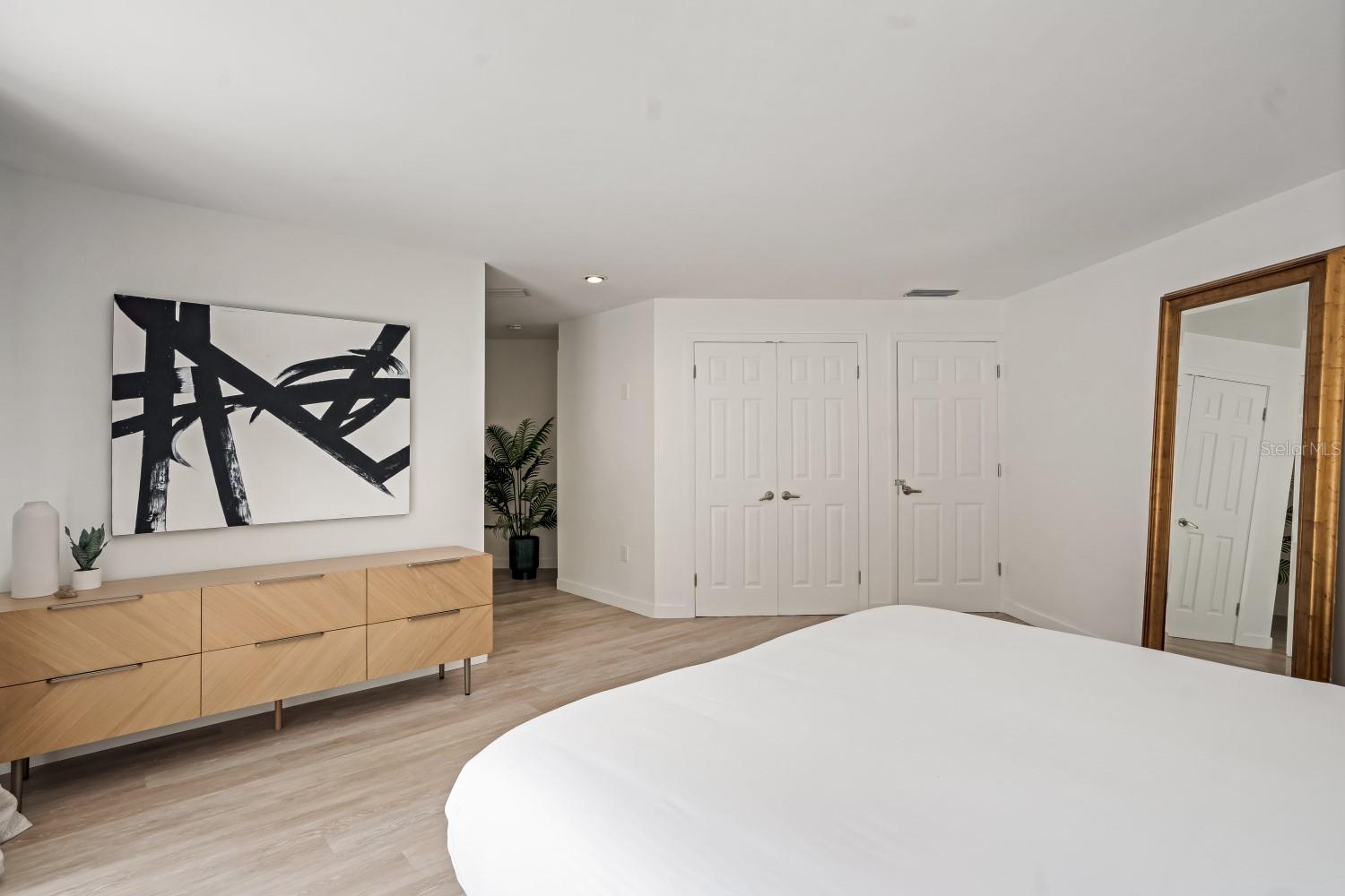 Image 22 of 53 For 5244 Winding Way