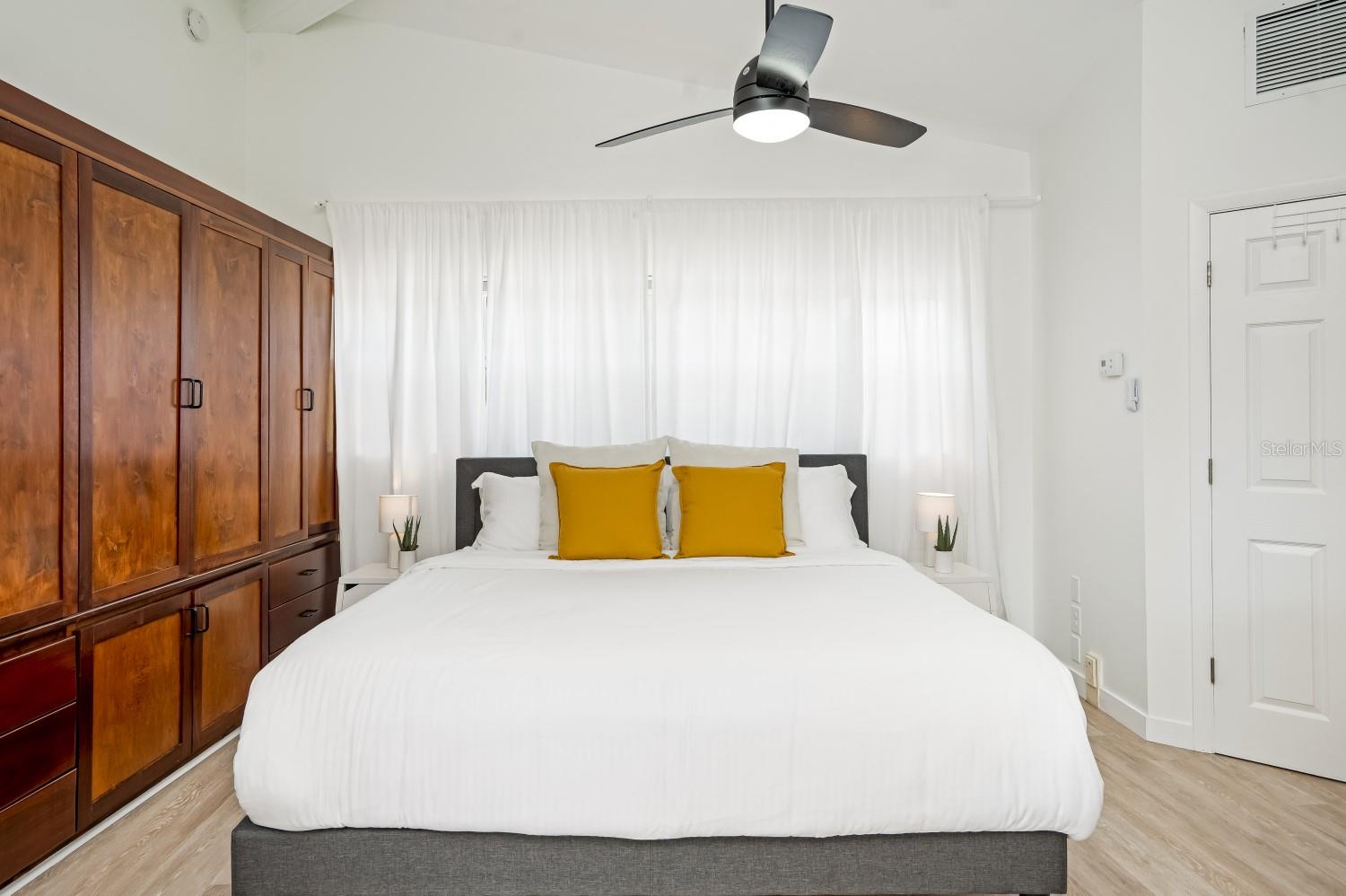 Image 32 of 53 For 5244 Winding Way