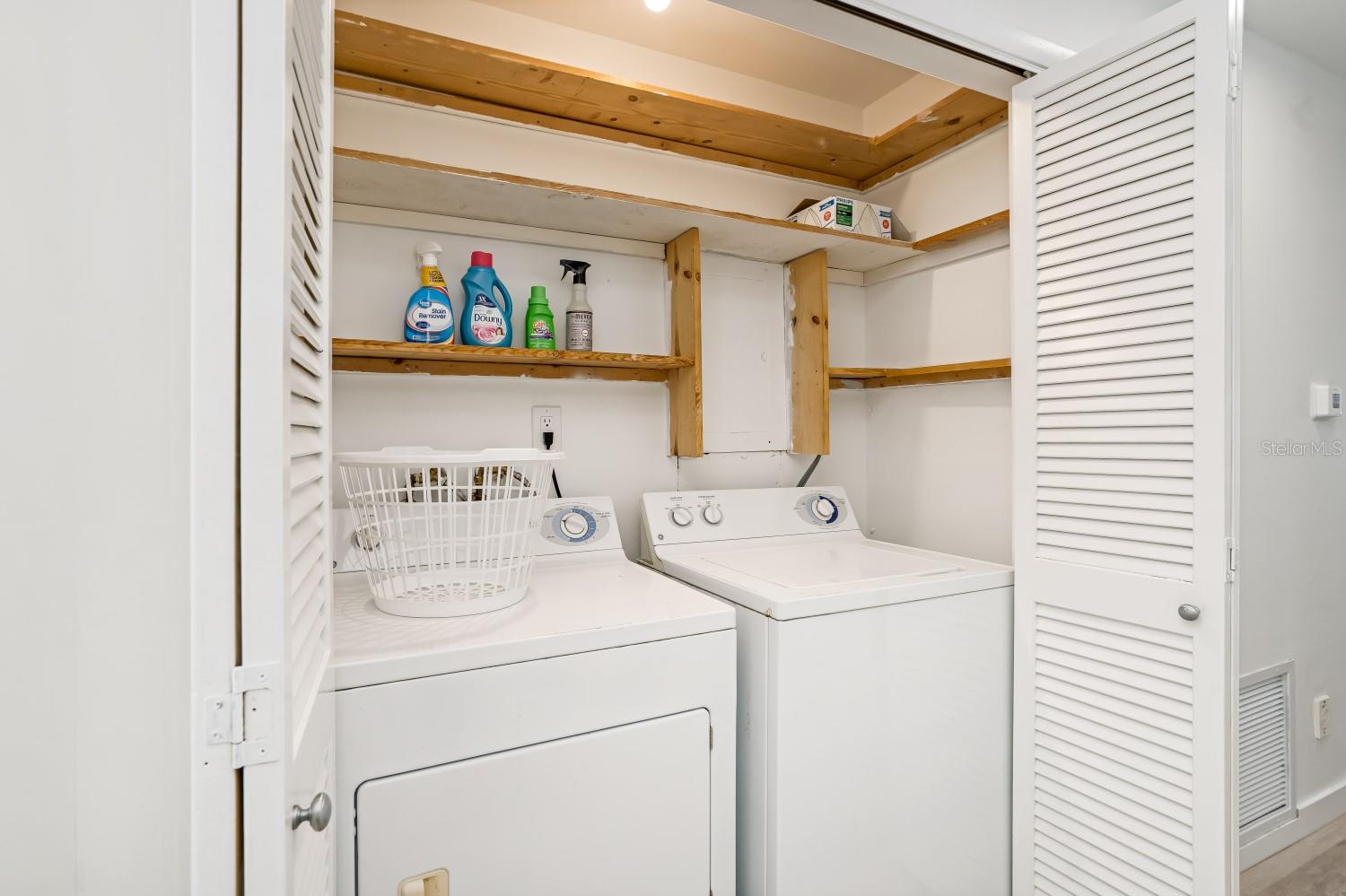 Image 38 of 53 For 5244 Winding Way