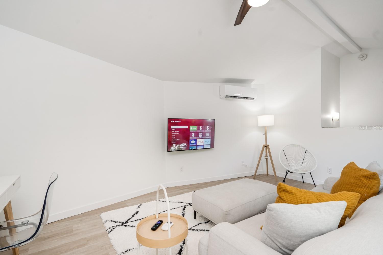 Image 39 of 53 For 5244 Winding Way