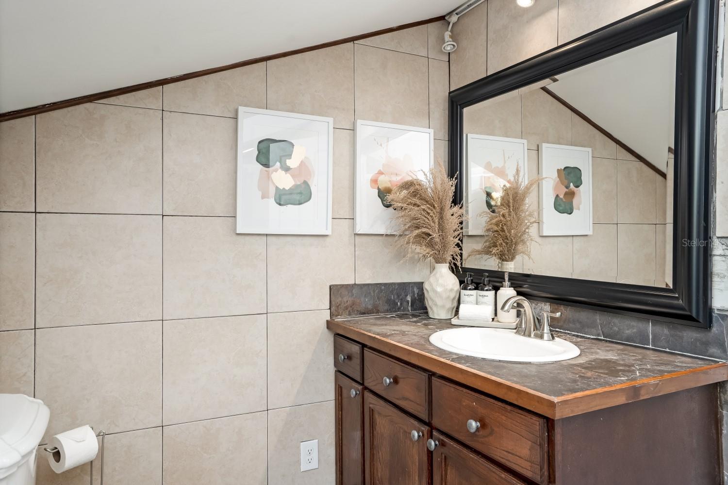 Image 50 of 53 For 5244 Winding Way