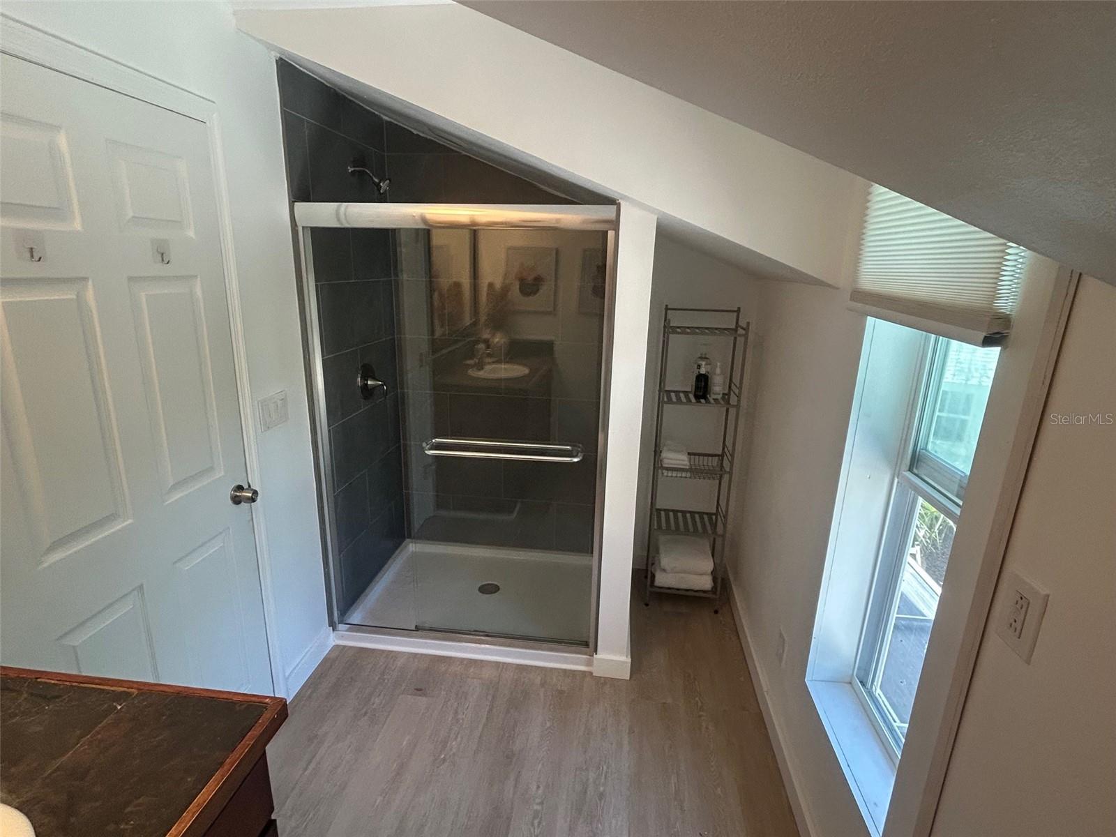 Image 51 of 53 For 5244 Winding Way