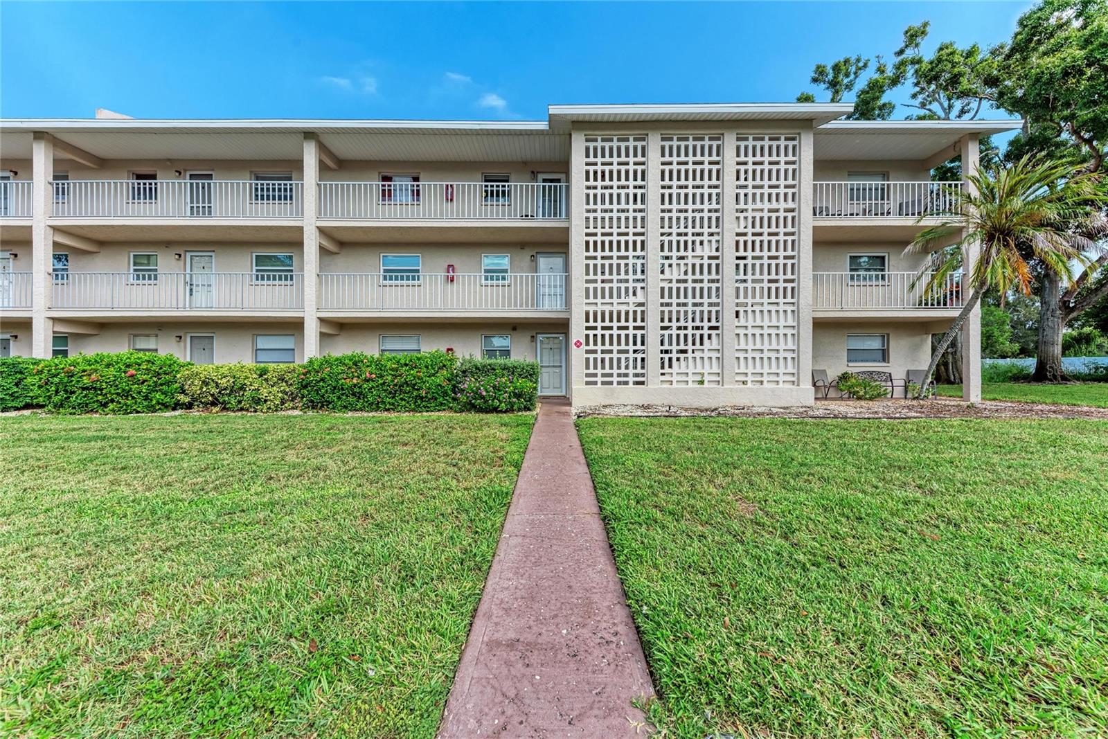 Details for 3987 Maceachen Boulevard 114, SARASOTA, FL 34233