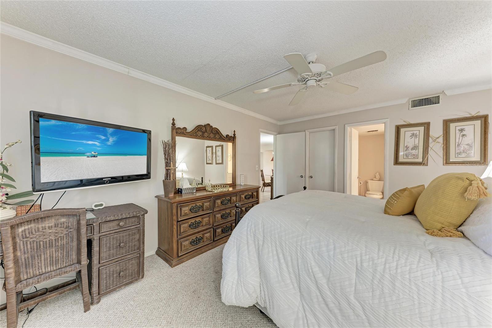 Image 12 of 24 For 3987 Maceachen Boulevard 114