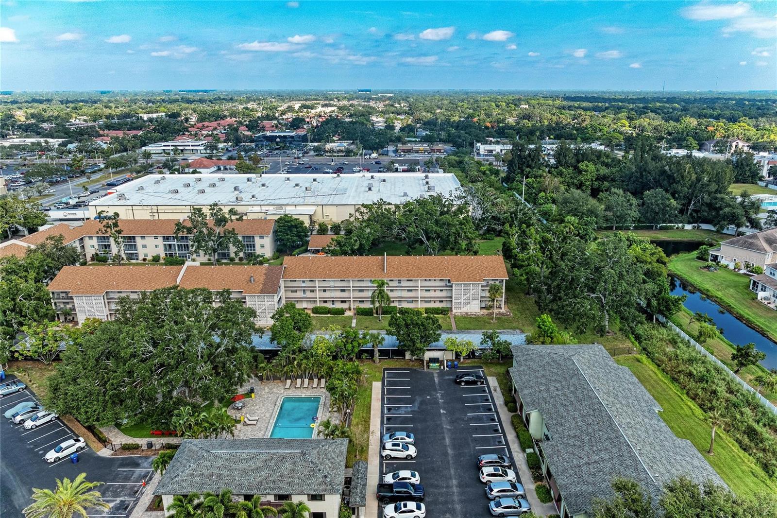 Image 23 of 24 For 3987 Maceachen Boulevard 114