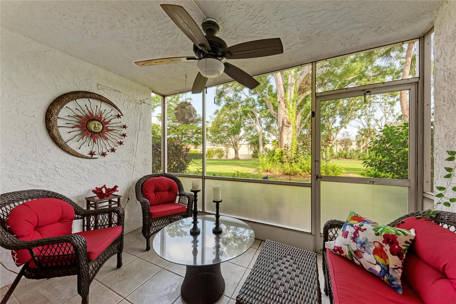 Image 3 of 24 For 3987 Maceachen Boulevard 114