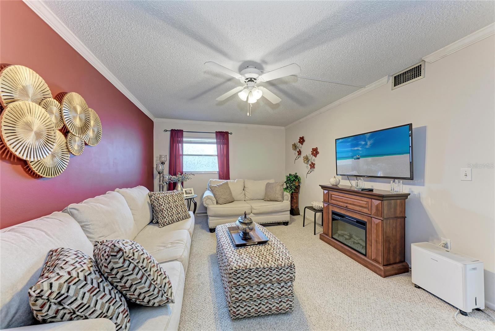 Image 6 of 24 For 3987 Maceachen Boulevard 114