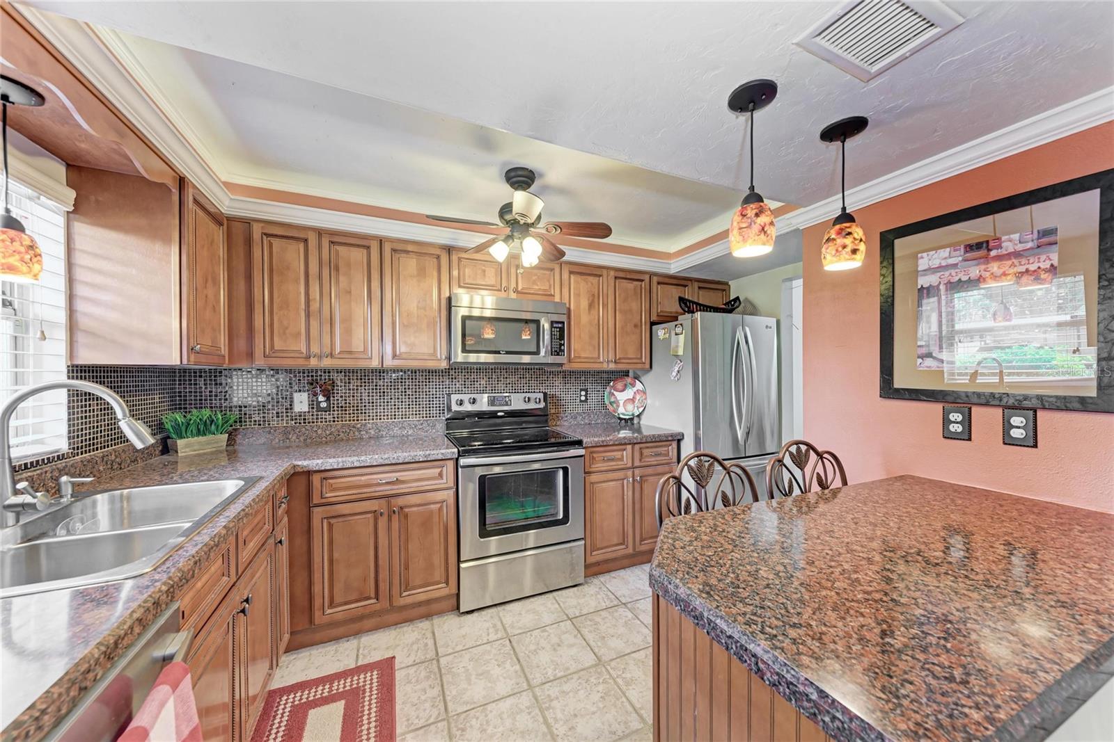 Image 9 of 24 For 3987 Maceachen Boulevard 114