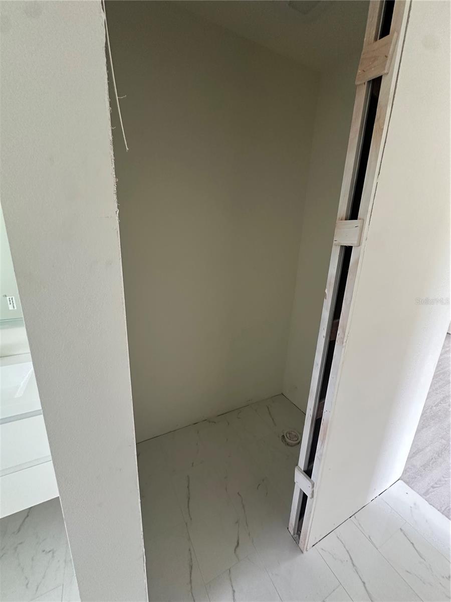 Image 15 of 33 For 4653 San Luis Terrace